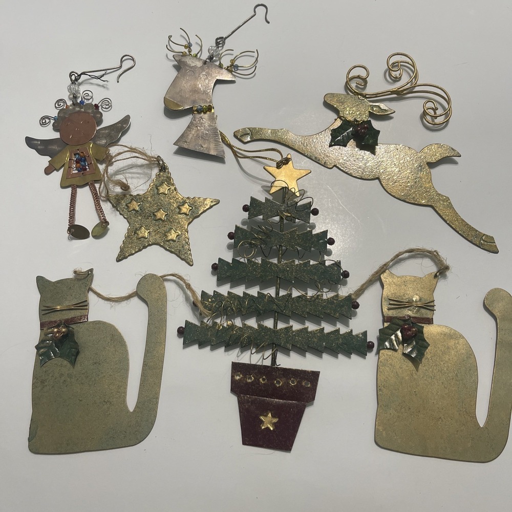 Vintage Christmas Ornament Metal with Beads Lot Of 7 Tree, Cats, Reindeer,‎ Star